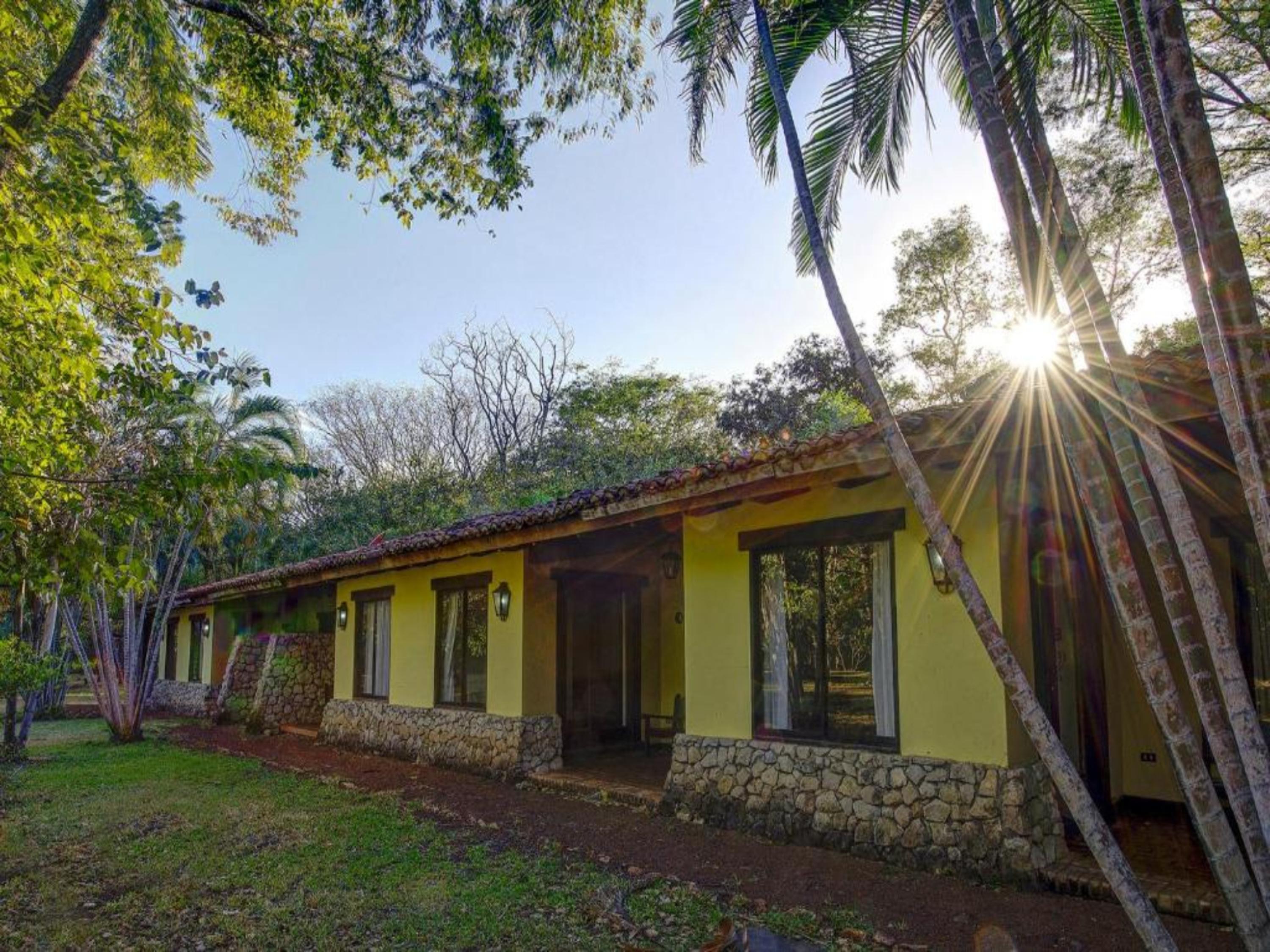 Hacienda La Pacifica Eco-Lodge Canas Экстерьер фото