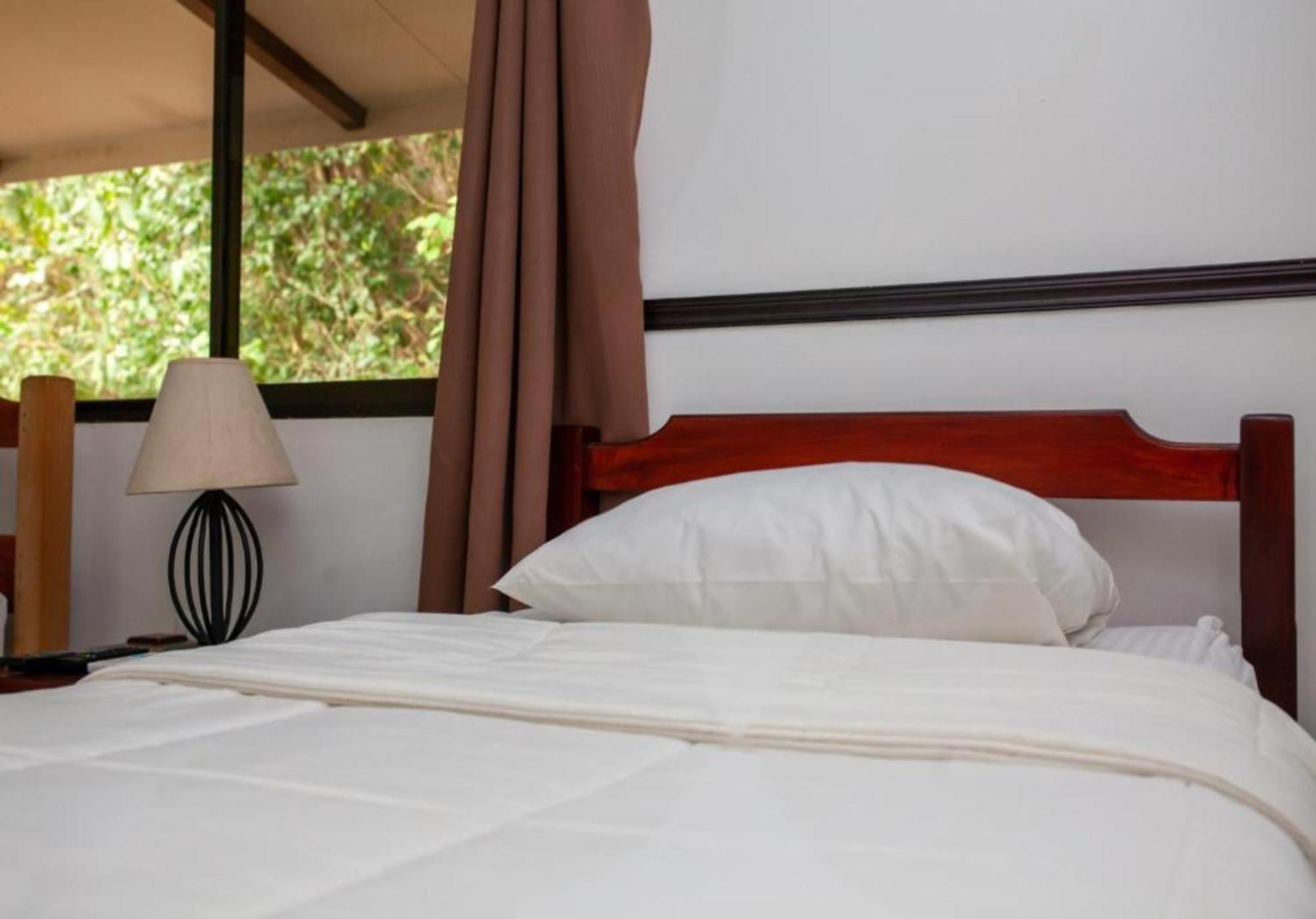 Hacienda La Pacifica Eco-Lodge Canas Номер фото
